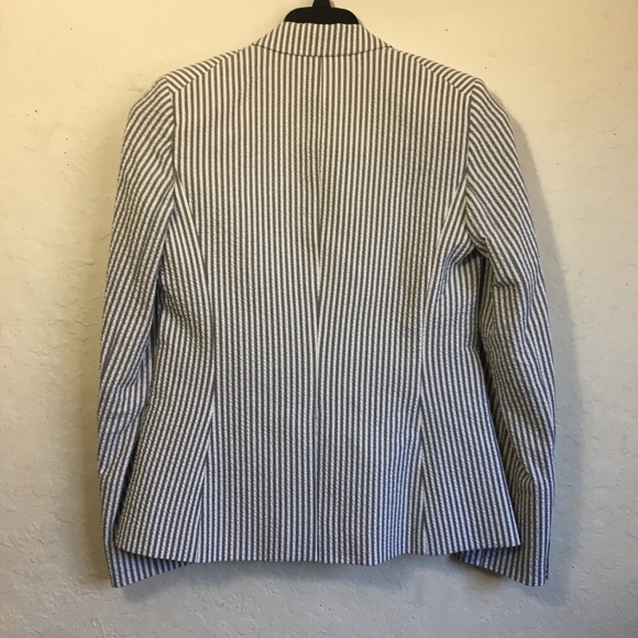 Veronica Beard Striped Seersucker Blazer - Picture 11 of 14